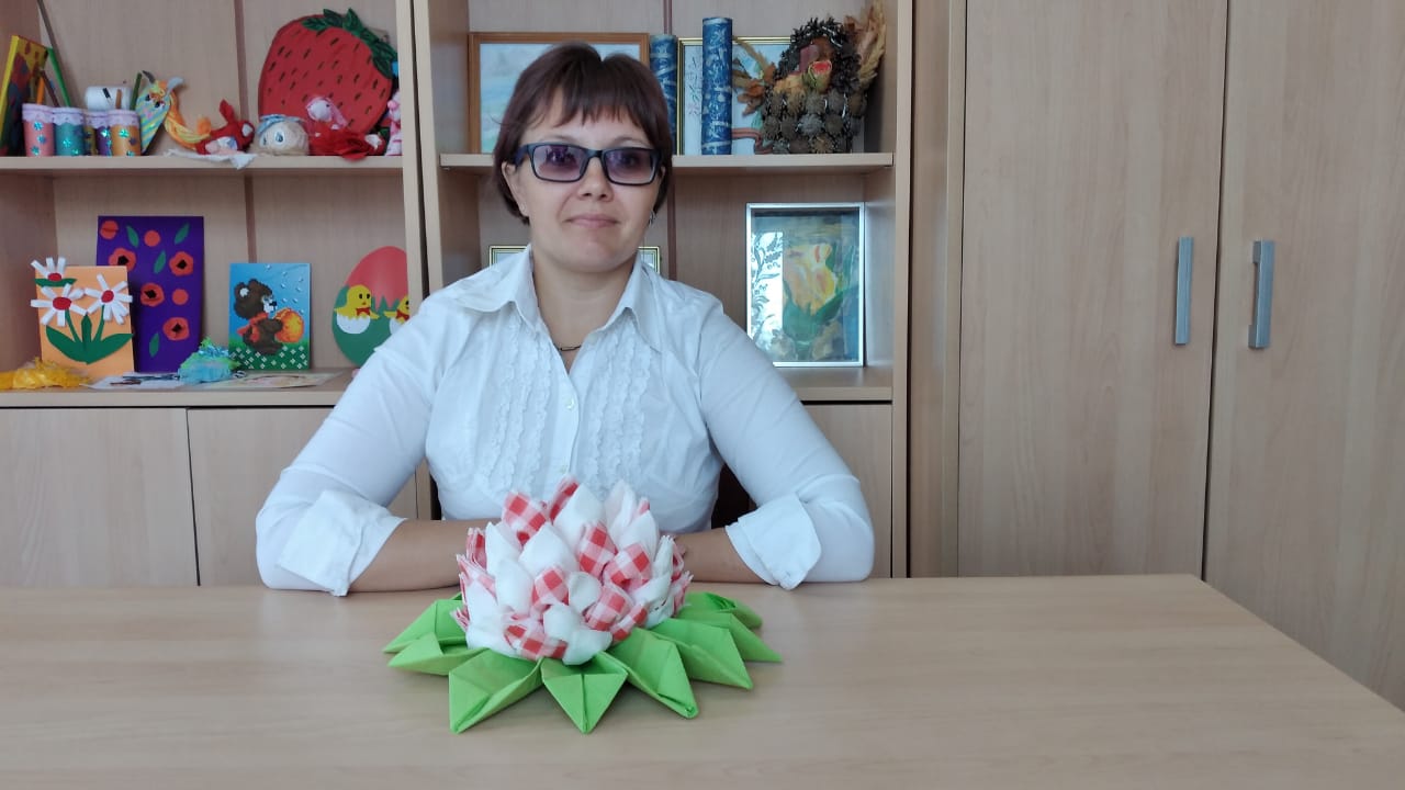 «Разноцветные букеты»